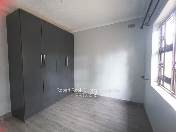 3 bed cottage in Marlborough