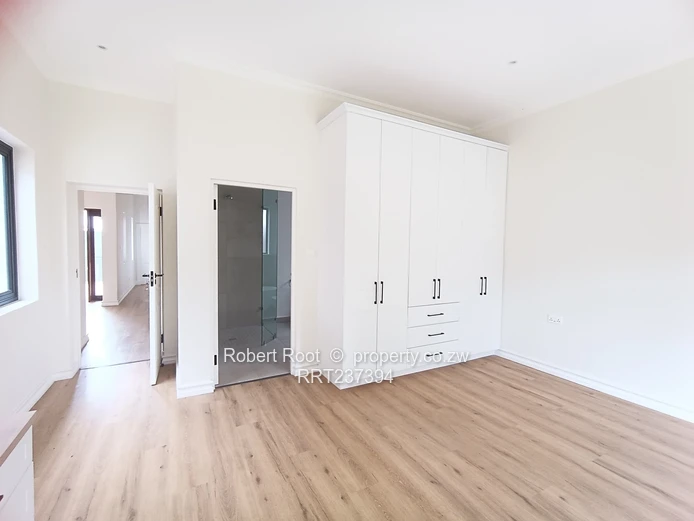 Neat 3 bedroomed Townhouse to rent in Borrowdale