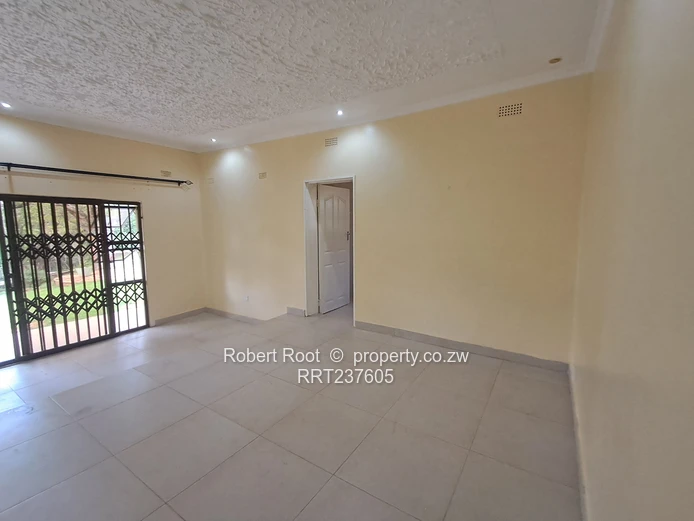 Lovely 2 bed family home with stunning views!