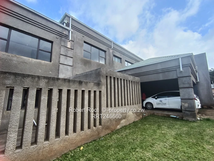 3 bed cluster home in Greystone Park