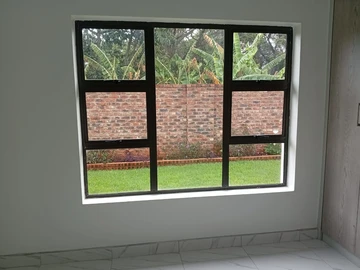 3 Bedroom Flat & Apartment