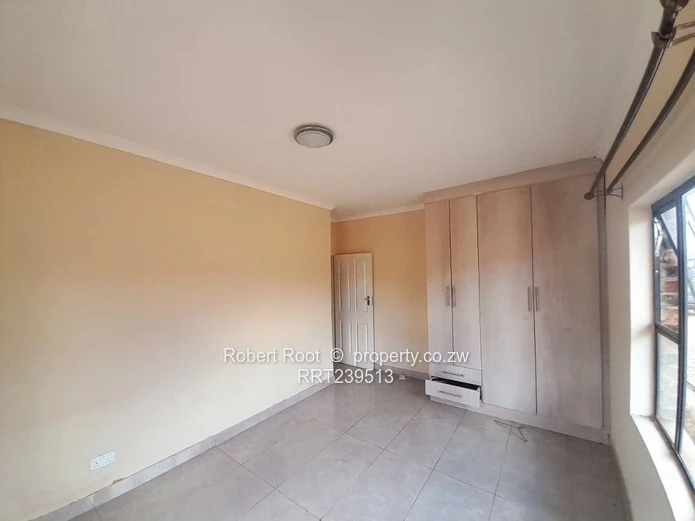 3 bedroom apartment for rent in Meyrick Park