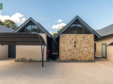 4 Bedroom Garden Flat