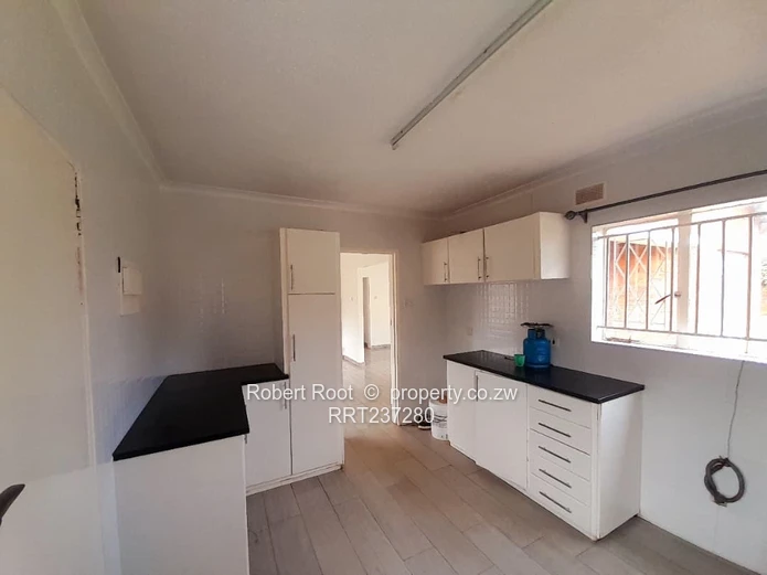  3 bedroom house for rent in Westgate 