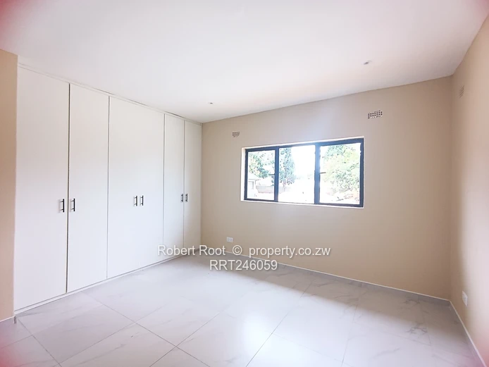 3 bed family cluster home in Greendale
