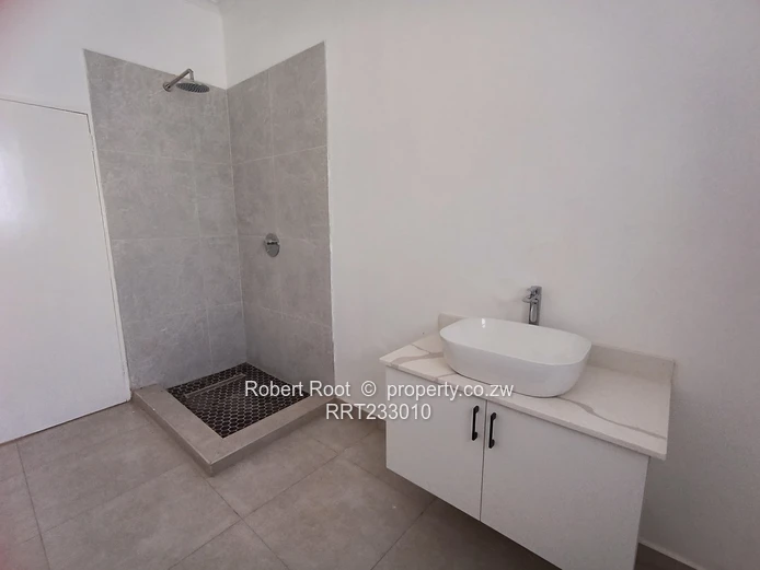 3 bed family complex home in Mount Pleasant