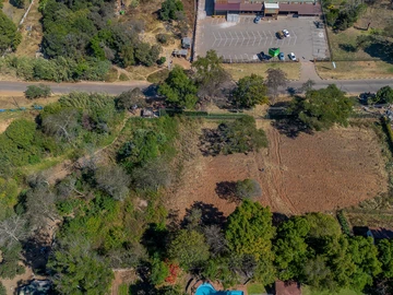 Commercial & Industrial Land