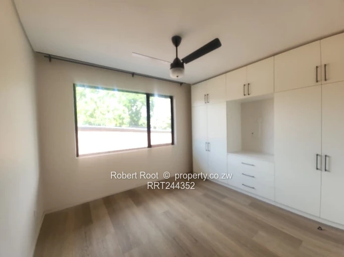 3 Beds Modern Duplex Flat To Rent In Vainona