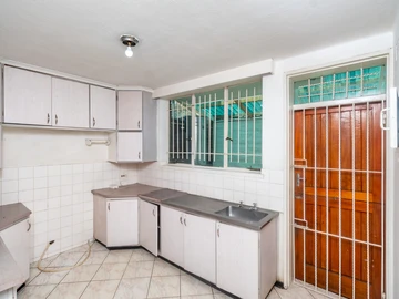 3 Bedroom Garden Flat