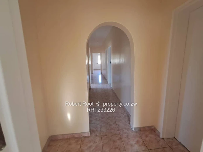 Spacious 4 bed family home in New Marlbrough