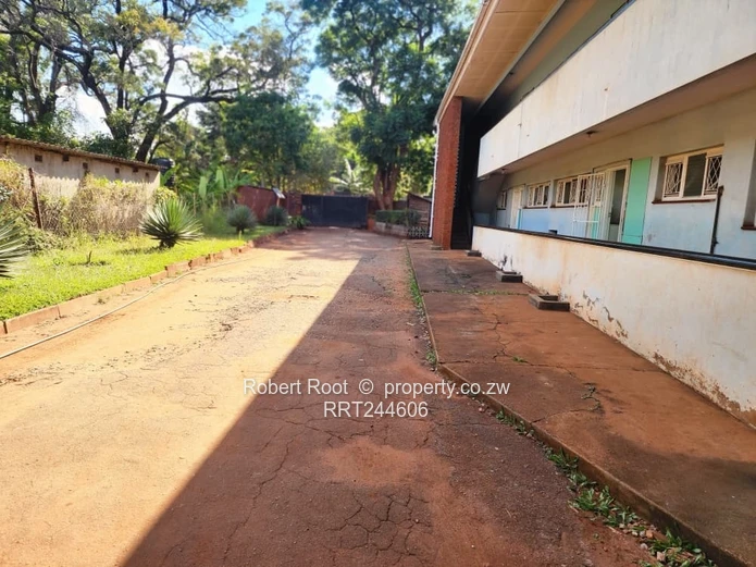 2 Bedroom Flat To Rent In Avondale