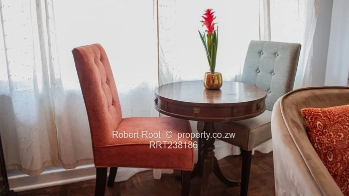 1 bed apartment in Avenues