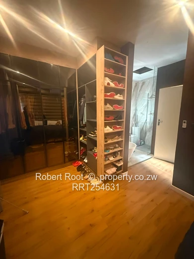 3 bed duplex in Helensvale