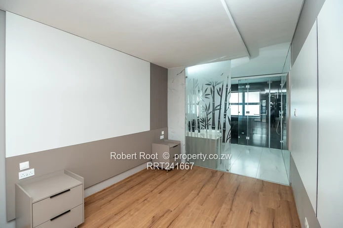 Investment Opportunity in Arlington Estate 