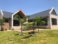 7 Unit Townhouse Complex
