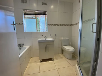 2 Bedroom Garden Flat