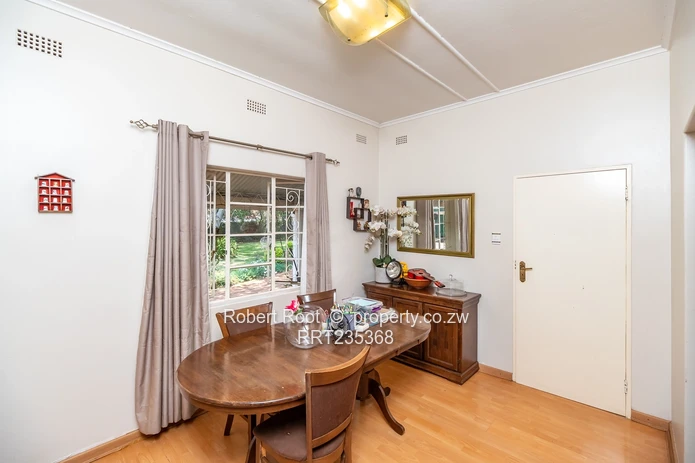 Spacious 6-Bedroom Family Home opposite Chisipite Snr School – Chisipite