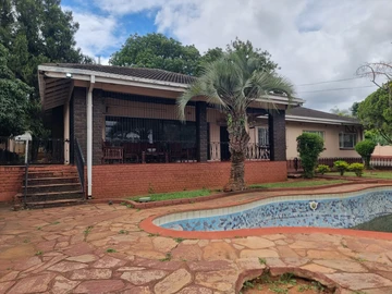 5 Bedroom House