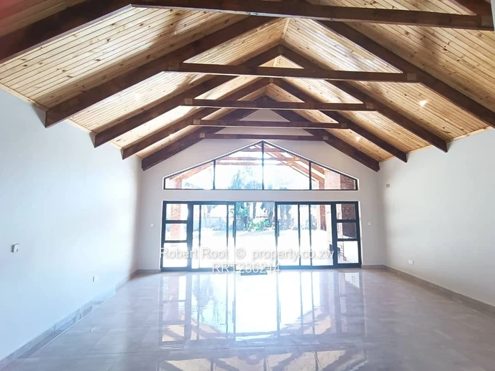 Modern 3 bed family home in Chisipite