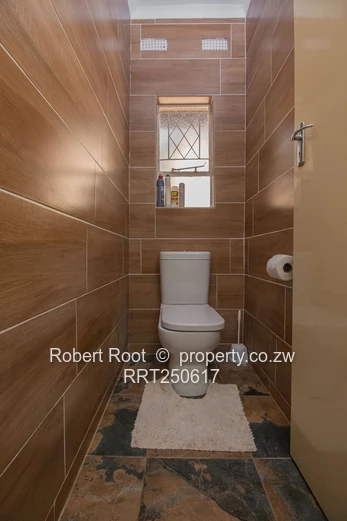 Well established home nestled in leafy Glenlorne set on 5376 sq meters