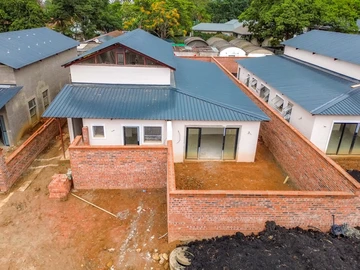 3 Bedroom Flat & Apartment