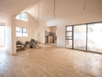 3 Bedroom Garden Flat