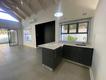 5 Unit Townhouse Complex