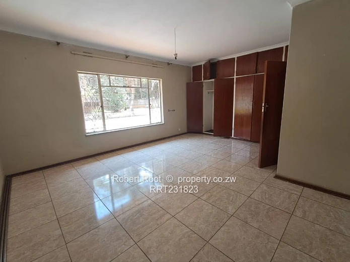 Neat 4 bed home in Borrowdale