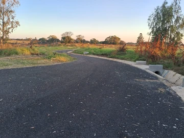 Stands & Residential Land