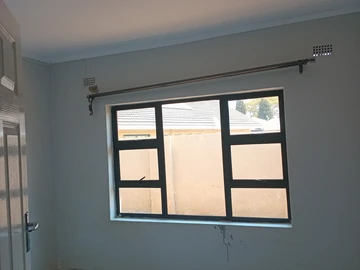 3 Bedroom Garden Flat