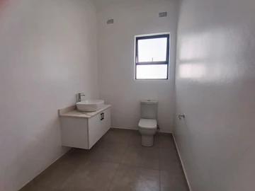 3 Bedroom Garden Flat