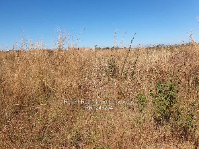 Pomona City Residential Stand for Sale