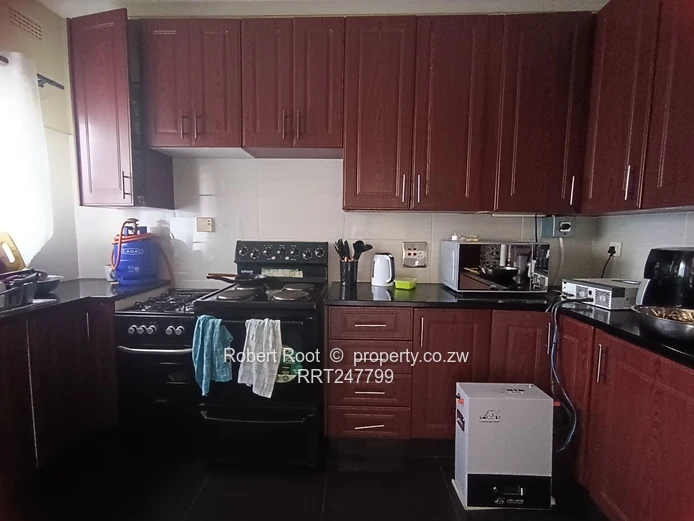 2 bed flat in Avonlea