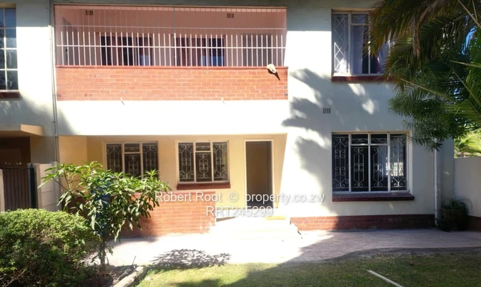 Well Maintained 2 Bedroom Flat To Rent In Avondale