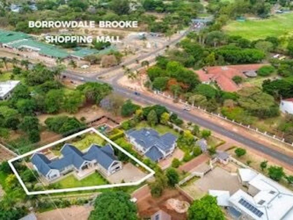 7 Unit Townhouse Complex