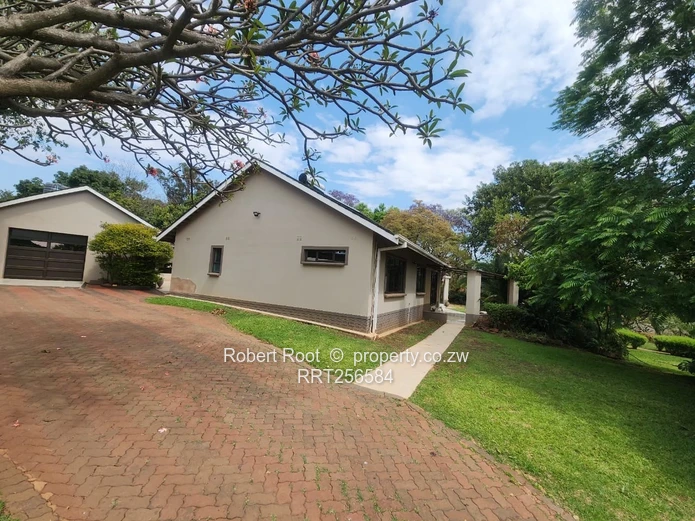 Mandara | Fully Furnished 4-Bedroom Home With A Pool To Let
