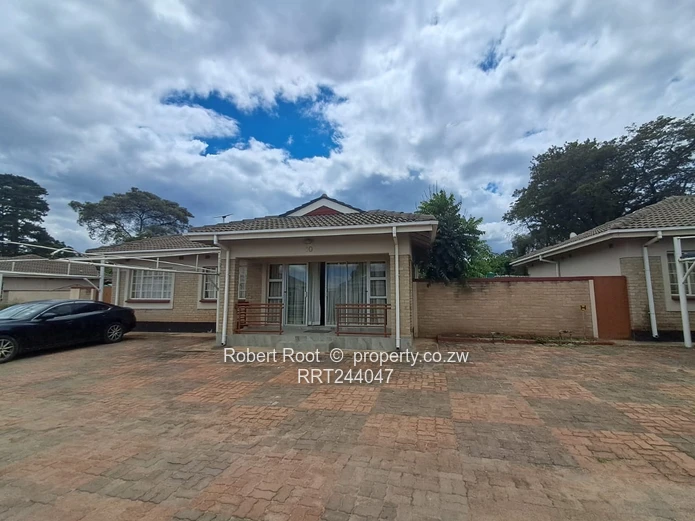 3 Bed family cluster in waterfalls