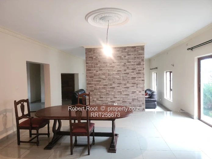 HOUSE TO RENT IN MANDARA - 4 Bedroom Residential House.