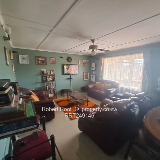 Close to CBD or Highfield Rd (Sole Mandate)