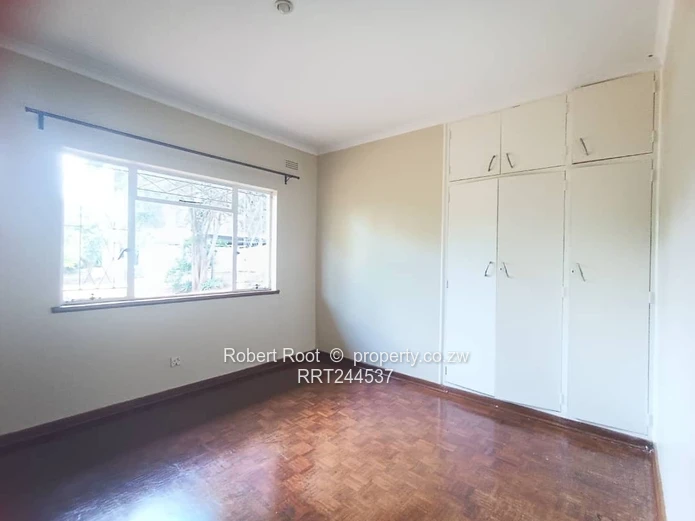 Shared individual office space in Rolf Valley