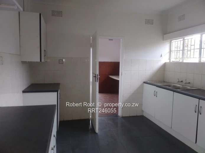 3 bed commercial / residential property in Mabelreign