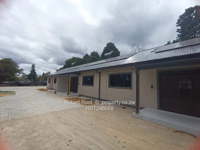 3 bed family cluster home in Greendale