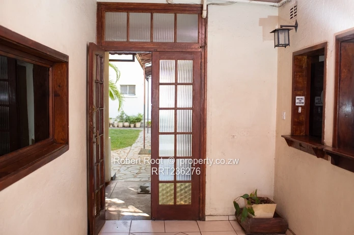 Berkeley Place Backpackers | Bulawayo Cbd (Sole Mandate)