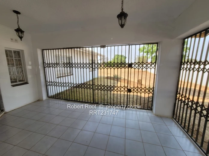 3 bed family home in Twinlakes Norton