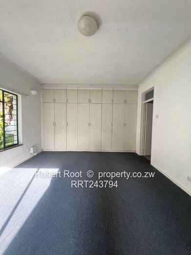 3 bed townhouse in Rhodesville 