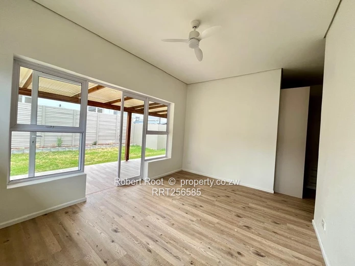 Modern 3 bed cluster home in Crowhill