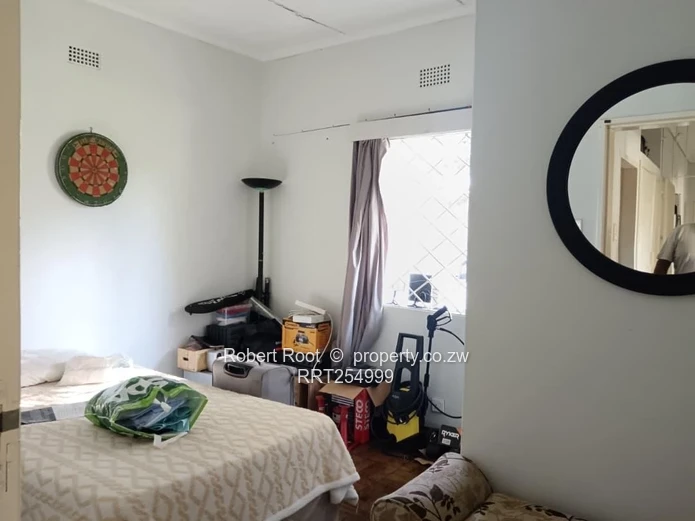 Marlborough East 3-Bed Home on 4,832m²  (Sole Mandate)