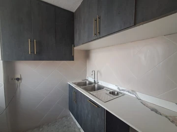 Flat & Apartment