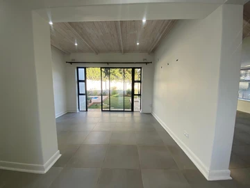 5 Unit Townhouse Complex