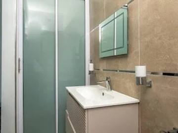 7 Unit Townhouse Complex